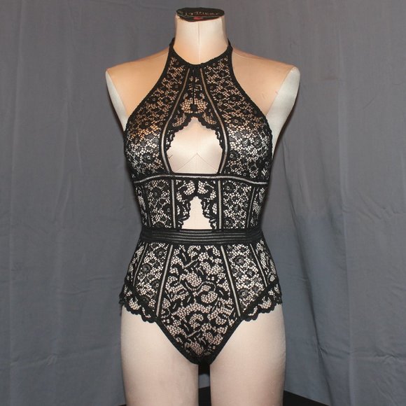 Victoria's Secret Other - Victoria's Secret Very Sexy High Neck Lace Teddy